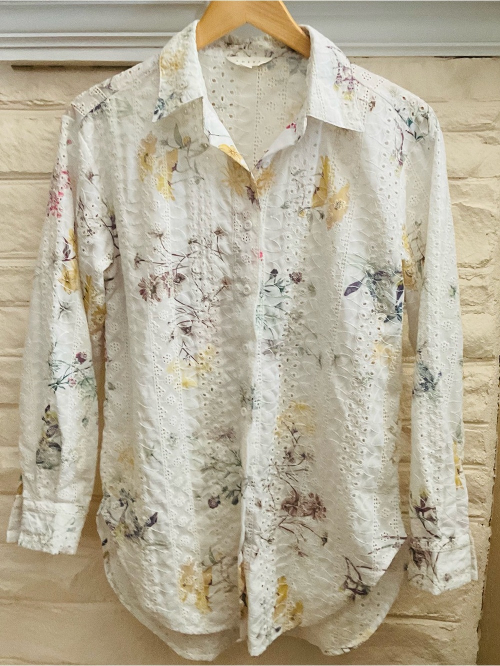 Boutique Eyelet Embroidered Floral Boho Button-Up Shirt Oversized Small, Long